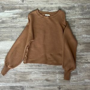 Brown ribbed sweater